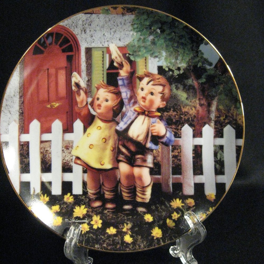 M. J. HUMMEL "COME BACK SOON" COLLECTOR PLATE